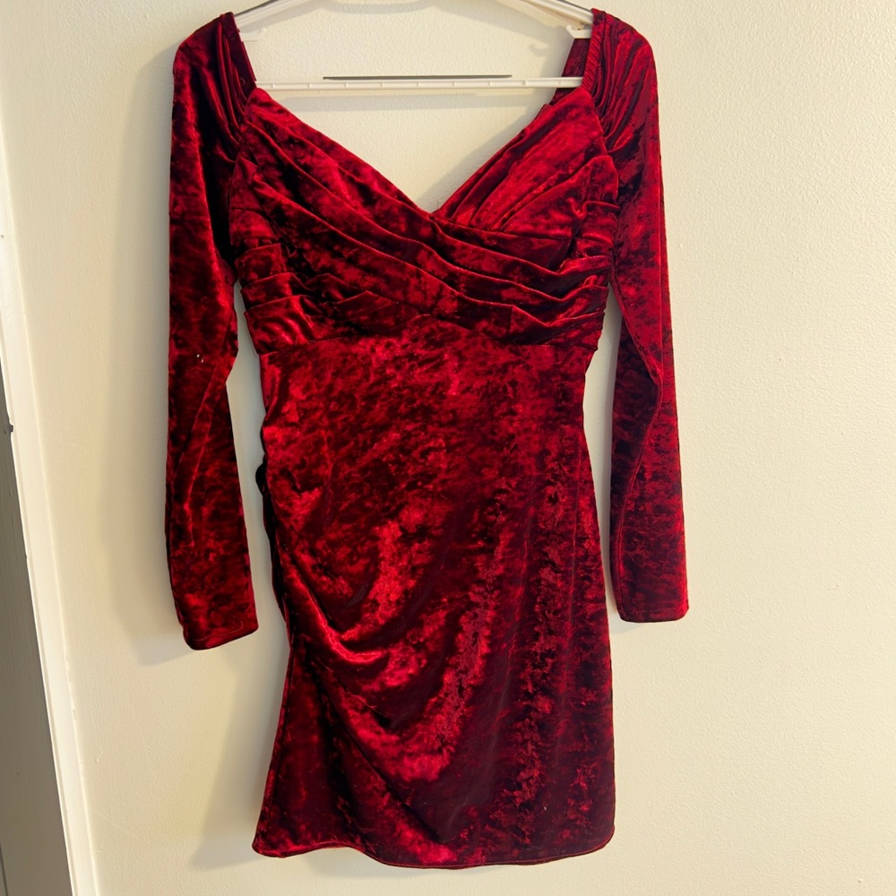 Sherri Hill Deep Red Crushed Velvet Mini Dress with Sweetheart Neckline